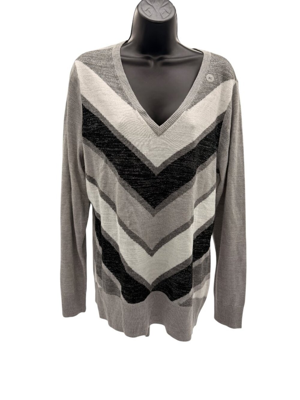 NWT New York & Co. Grey, Black & White XL V-Neck Sweater